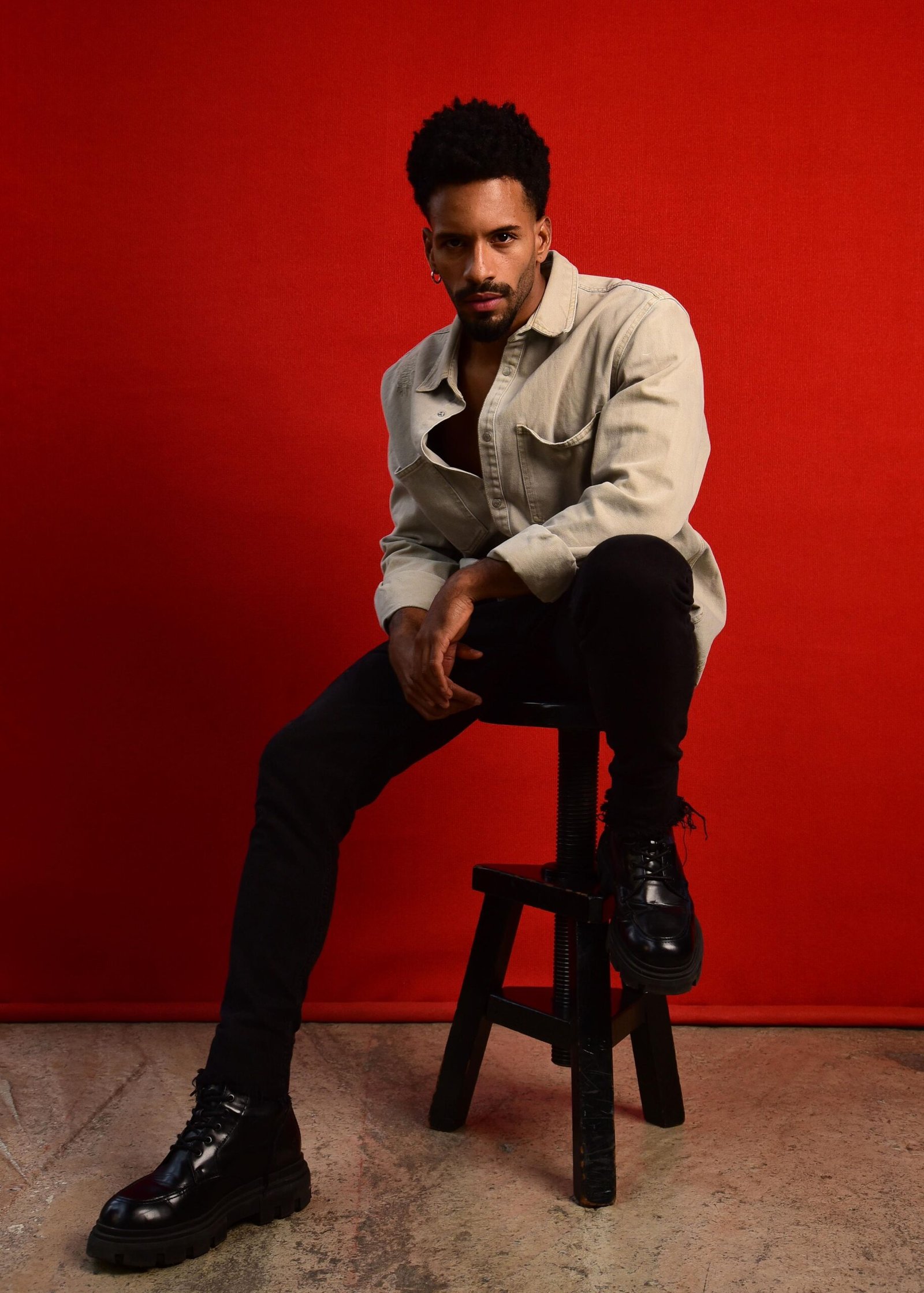 EDUARDO R