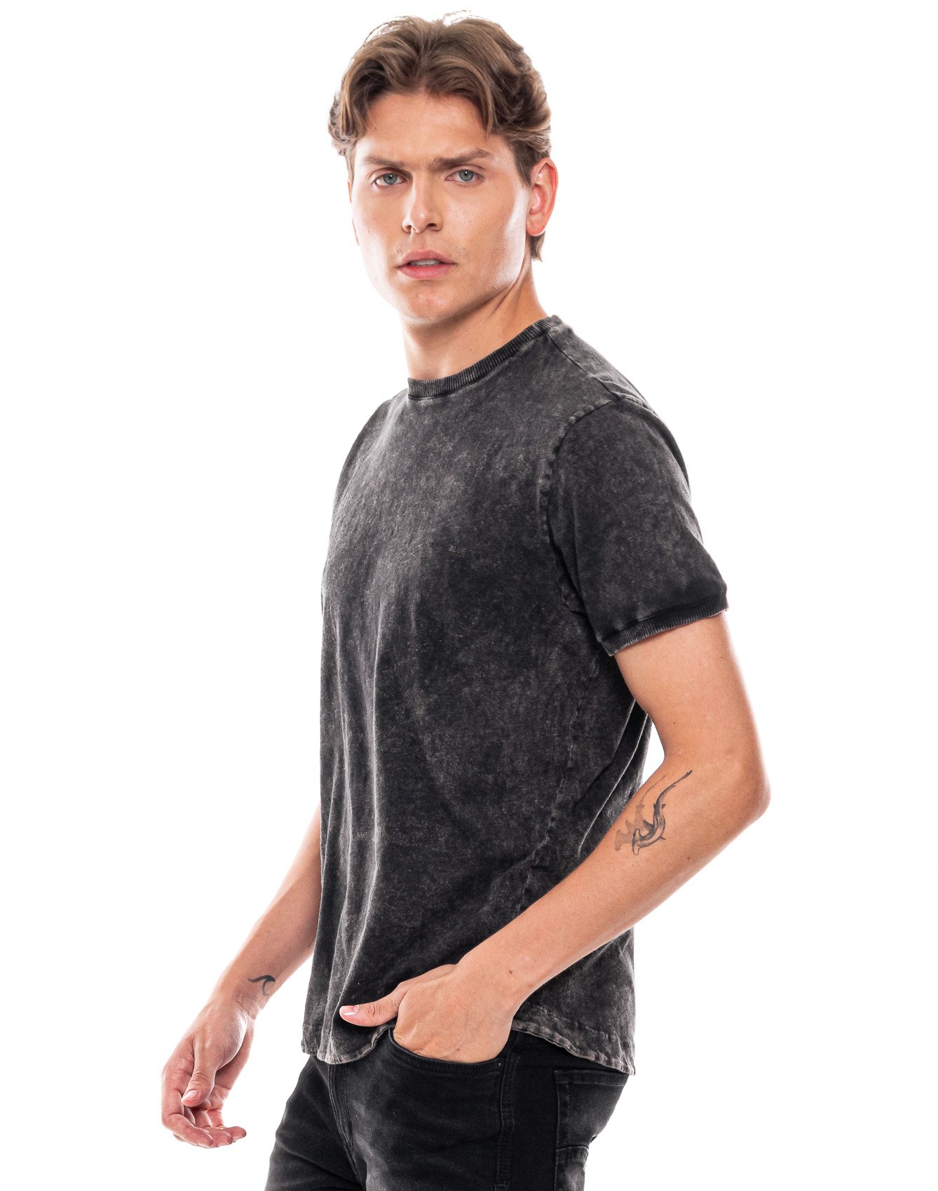 MARLON H