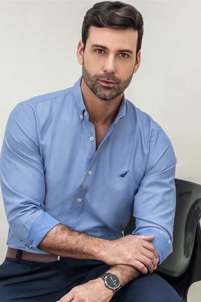 JUAN MO